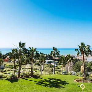 https://apartamento-reserva-del-higueron-benalmadena.1costadelsol.com
